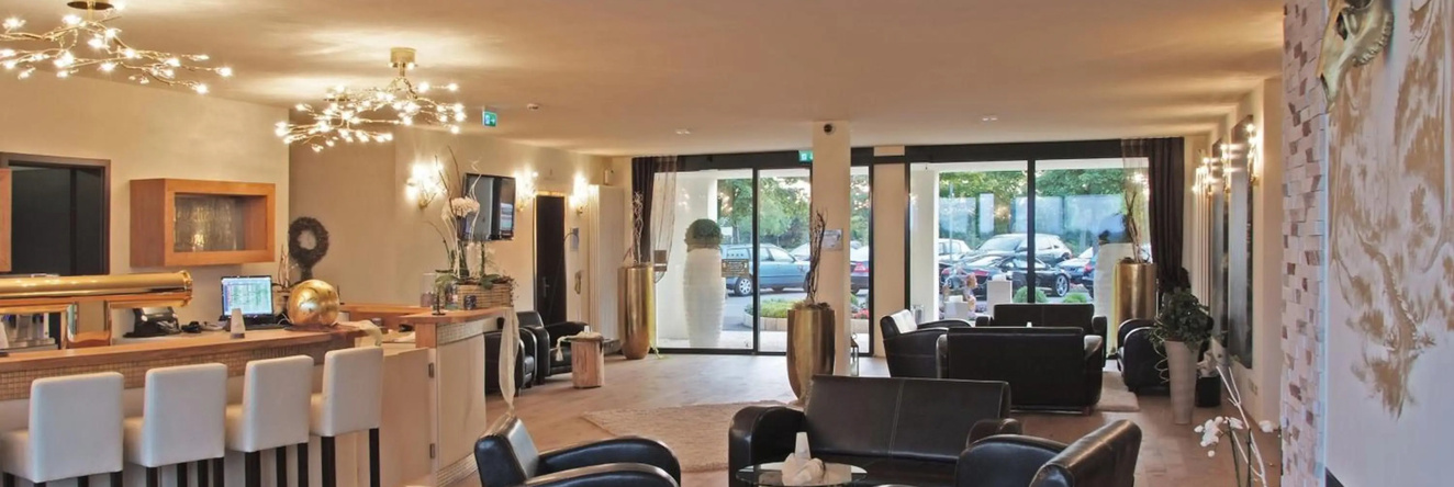 Hochwälder Wohlfühlhotel, 滨湖洛施海姆 — 照片 1