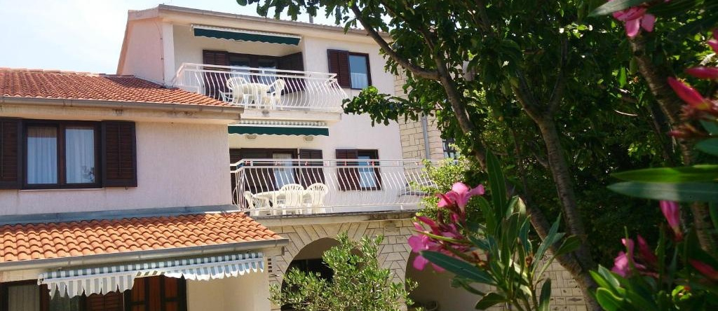 Villa Nina, 塞利内 — 照片 1