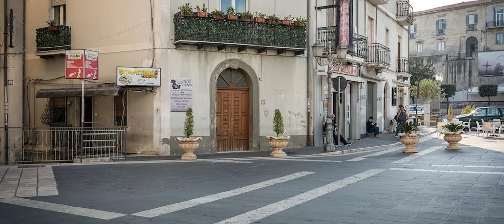 B&B in Piazza, 孔图尔西泰尔梅 — 照片 1