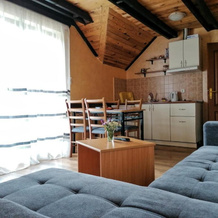 Apartment Tarski konaci, 米特罗瓦茨 — 照片 2