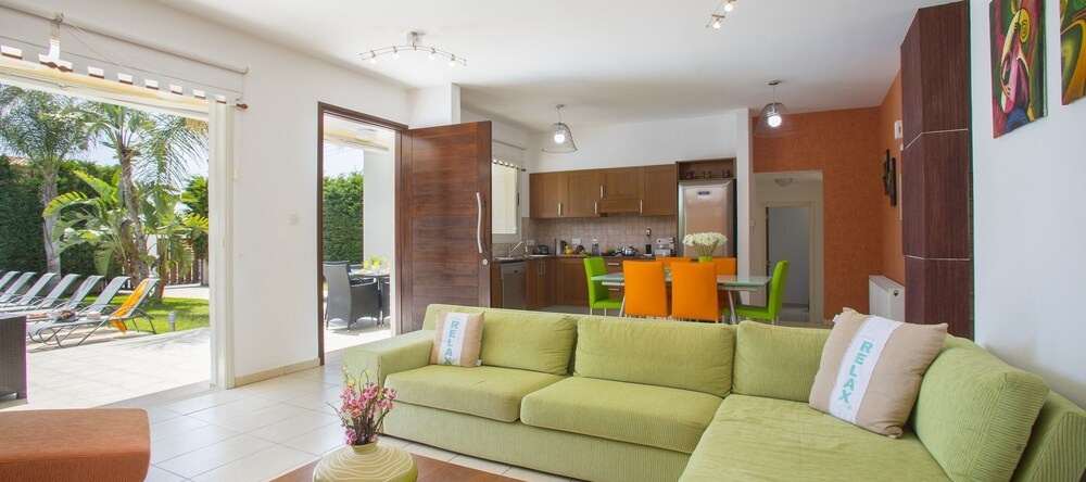 Larnaca Villa Anthea, Перволия — фото 1