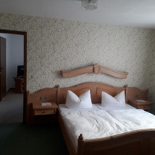 Landhotel Jägerhof, 比绍夫斯格林 — 照片 3