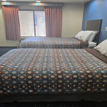 Karnes City Lodge, Карнс-Сити — фото 4