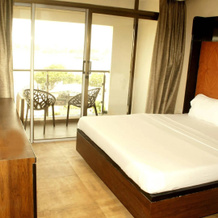 Hotel Apaar with Sea Face Garden Restaurant, 第乌 — 照片 4