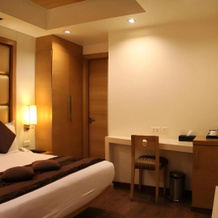 Almondz Hotel, 新德里 — 照片 3