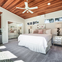 1004 Circle Drive 4 Bedroom Home, 湖滨 — 照片 3