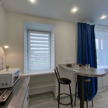 Belaya Studiya Na Vikhareva Flat, 雷宾斯克 — 照片 2