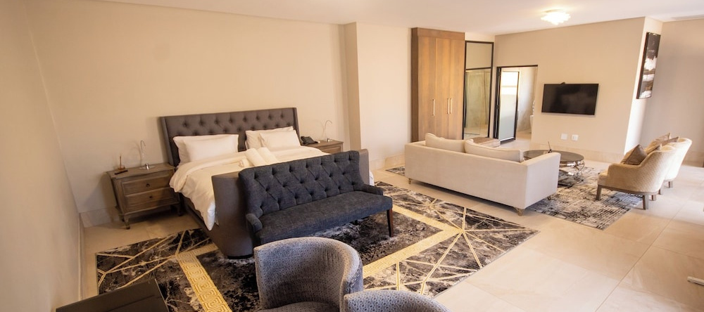 coconut lodge, Midrand — photo 1