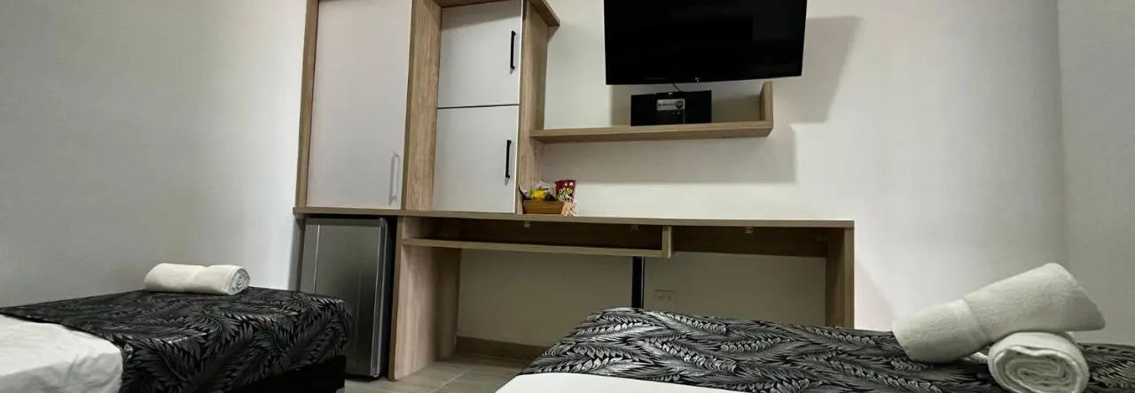 Hotel Piso 12, Bello — photo 1