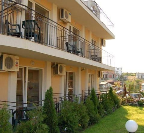 Family Hotel Dayana Beach, Sinemorets — photo 1