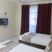 Merry Villa Hotel & Apartments, Мтвапа — фото 4