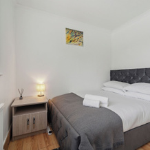 Spacious Home - Sleeps 10 - Free Parking - Pets, Уолтем-Кросс — фото 3