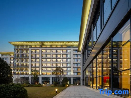 New Century Hotel Hongze Huaian, Hongze — photo 1