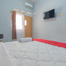 Reddoorz Near Alun-Alun Garut, Гарут — фото 3