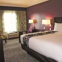 La Quinta Inn & Suites by Wyndham Pearland - Houston South, 皮尔兰 — 照片 4