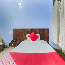 OYO 27675 Hotel Am Palace, Nagaon — photo 4