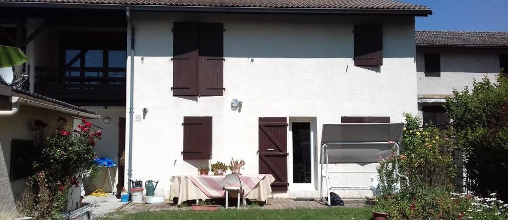 Chambre d'hôte Le Pin, La Tour-du-Pin — photo 1