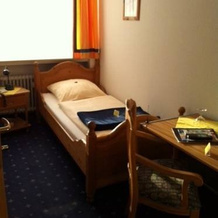 Hotel Garni Leineweber, Muelheim an der Ruhr — photo 5
