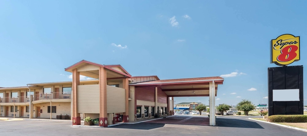Super 8 Waco/Mall Area Tx, Уэйко — фото 1