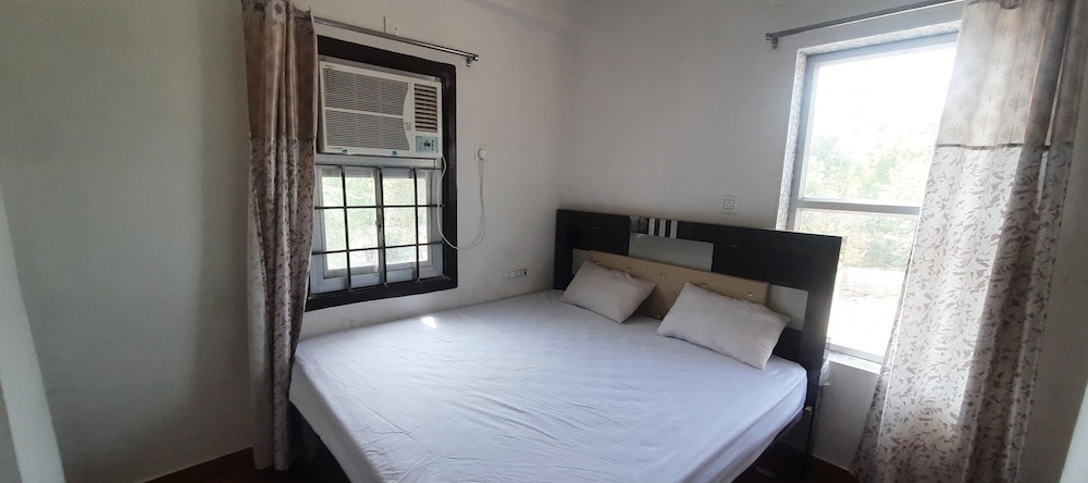 Hotel Aditya Bikaner, Дешнок — фото 1