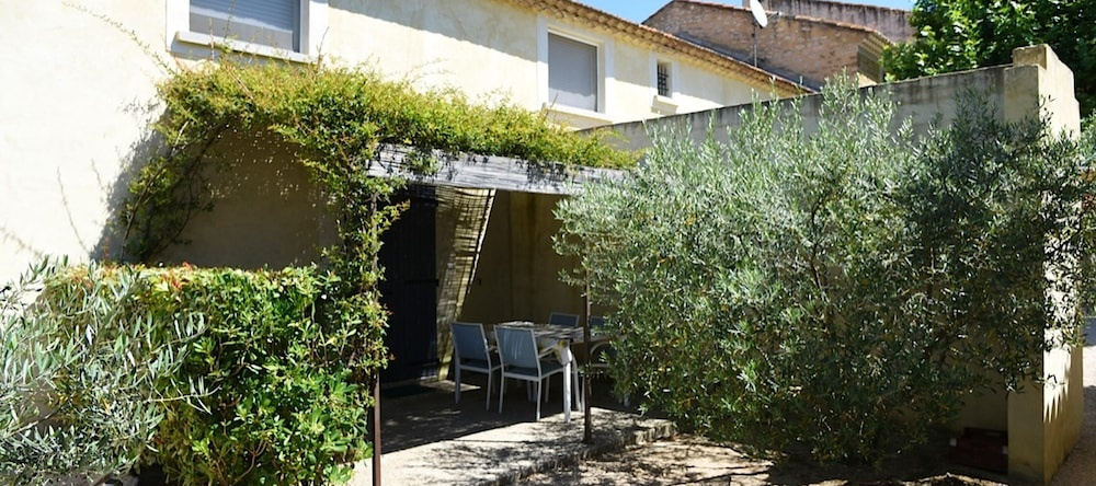 Apartment With 2 Bedrooms In Monteux With Shared Pool Enclosed Garden And Wifi 40 Km From The Slopes, 蒙托 — 照片 1
