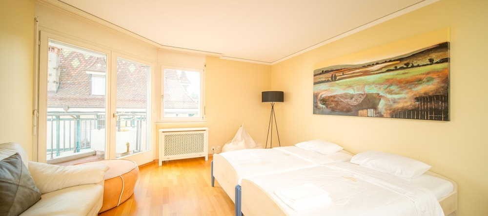 Alpine Stunning Apartment in Montreux, 蒙特勒 — 照片 1