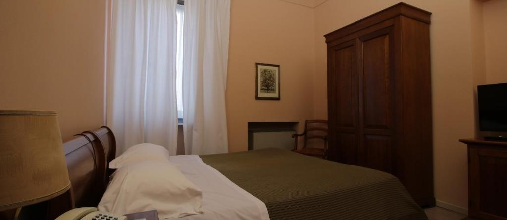 Ristorante Hotel Il Giardinetto, 韦尔切利 — 照片 1