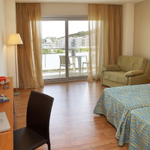 RVHotels Nautic Park, 卡斯特尔-普拉特哈达罗 — 照片 4