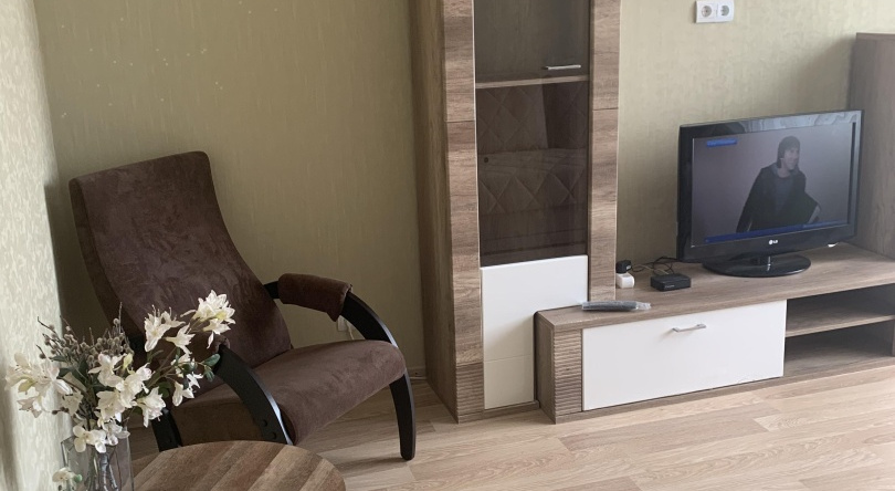 Uyutnaya Kvartira Na Mayskiy Proyezd 4a Apartments, 斯韦特洛戈尔斯克 — 照片 1
