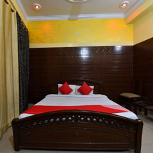 OYO 28146 Hotel Virsa, 卡尔卡 — 照片 5