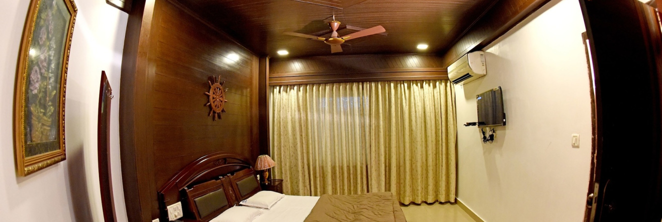 Sharada International Hotel, 乌杜皮 — 照片 1
