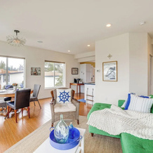 Beautiful Birch Bay Retreat w/ Deck & Fire Pit!, 布兰 — 照片 5