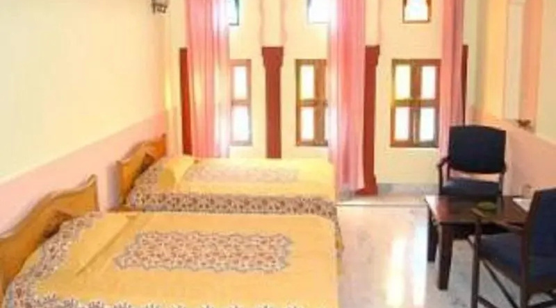 Tordi Garh Hotel, Tordi — photo 1