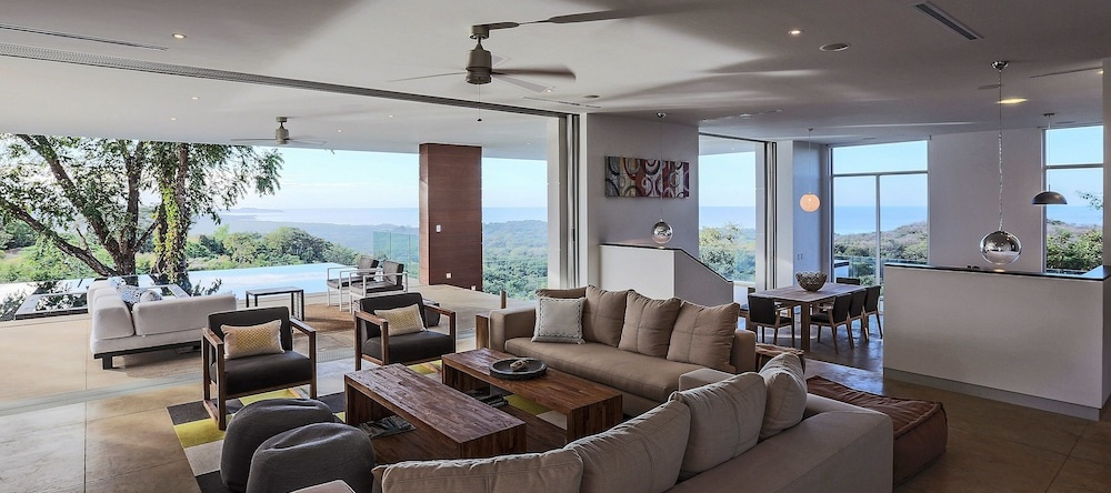 Kalia Luxury Homes Rentals, 圣胡安尼约 — 照片 1
