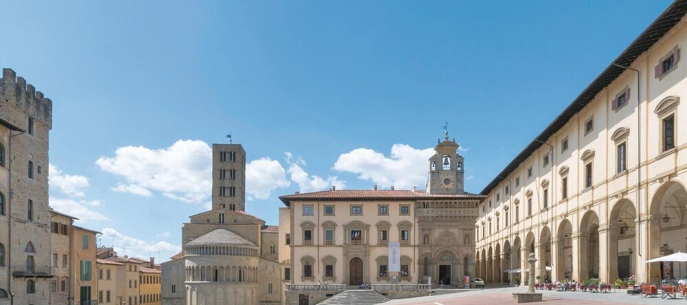 Poggiolivo, 蒙特瓦尔基 — 照片 1
