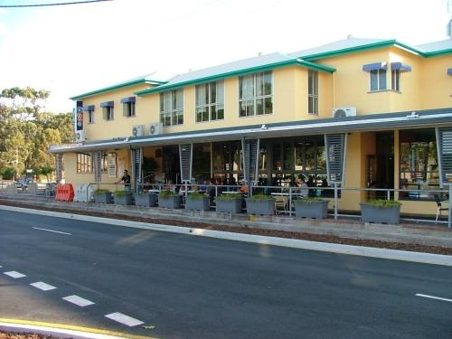 Spacious Unit overlooking Moreton Bay - Boyd St, Woorim, Woorim — photo 1