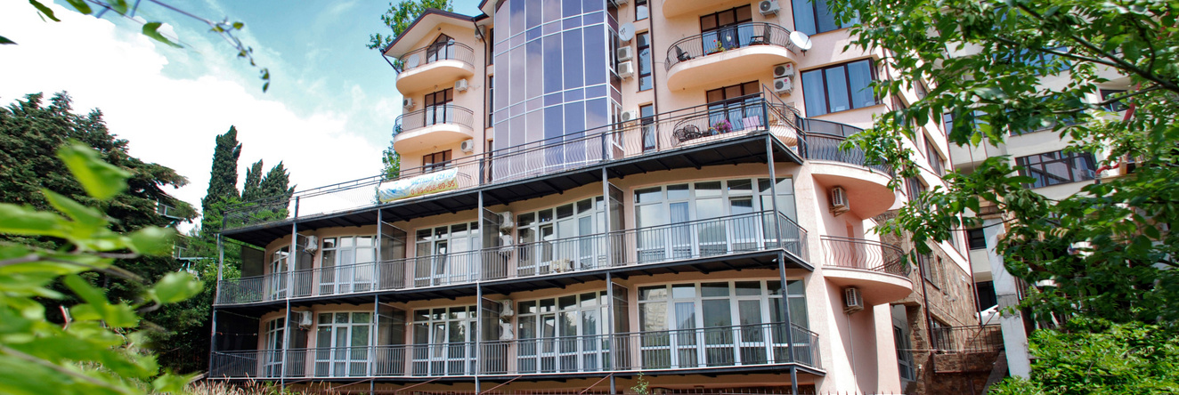 Flamingo Hotel Partenit, 帕尔捷尼特 — 照片 1