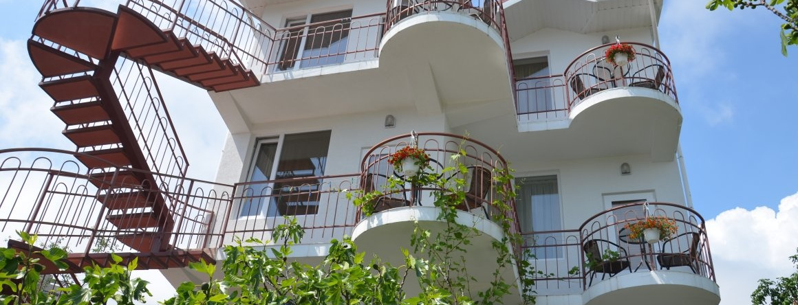 Guest House Parusnik, Alushta — photo 1