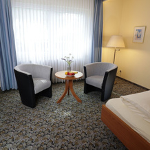 Hotel Fischer, 雷姆沙伊德 — 照片 2