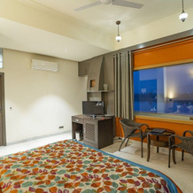 Narmade River View Resort, 霍桑加巴德 — 照片 4