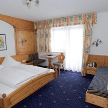 Hotel Garni Bellevue, Ишгль — фото 2