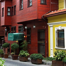 Garden House, 纳沃伊 — 照片 5