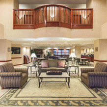 La Quinta Inn & Suites by Wyndham Kennewick, 肯纳威克 — 照片 2