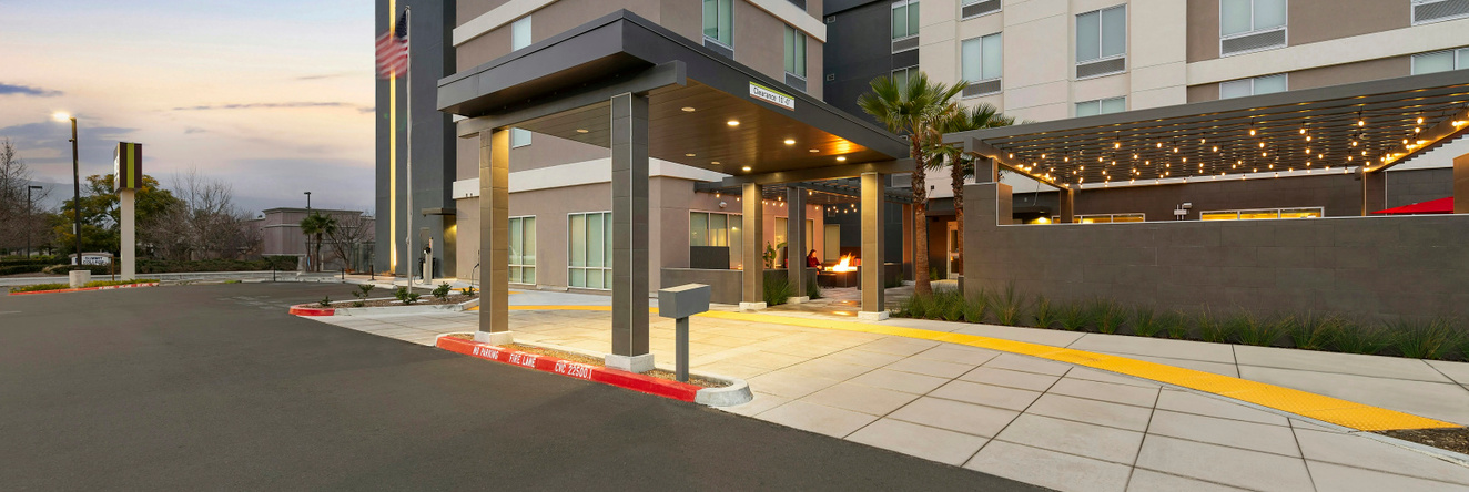 Home2 Suites By Hilton San Bernardino, Сан-Бернардино — фото 1