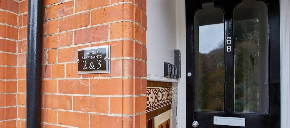 Number 3 at Pannett Apartments, 惠特比 — 照片 1