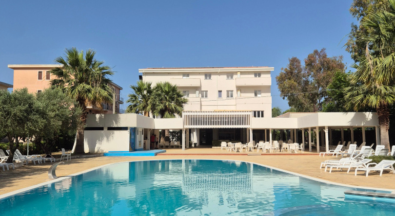 Suite Hotel Dominicus, 格里索利亚 — 照片 1