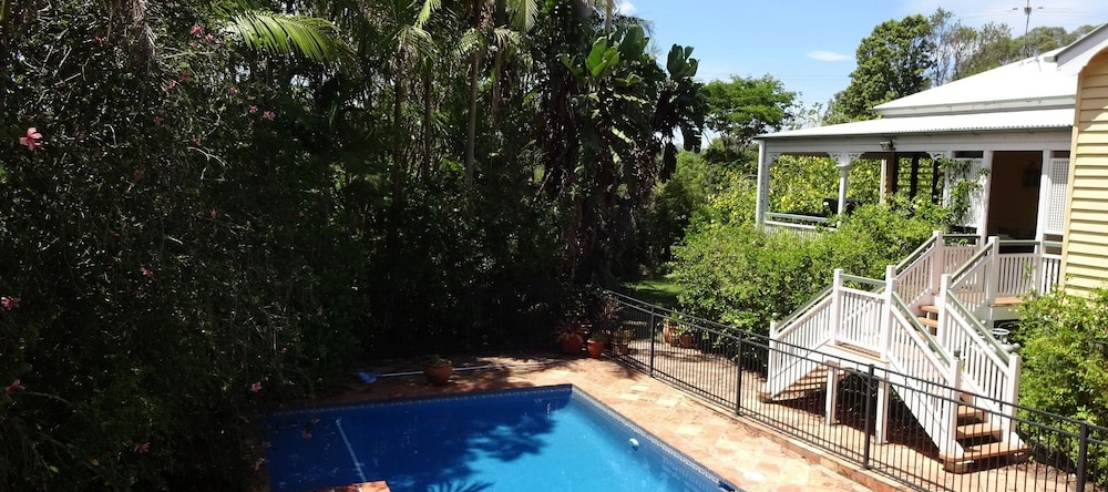 Jacaranda Lodge B&B, 洛根中心 — 照片 1