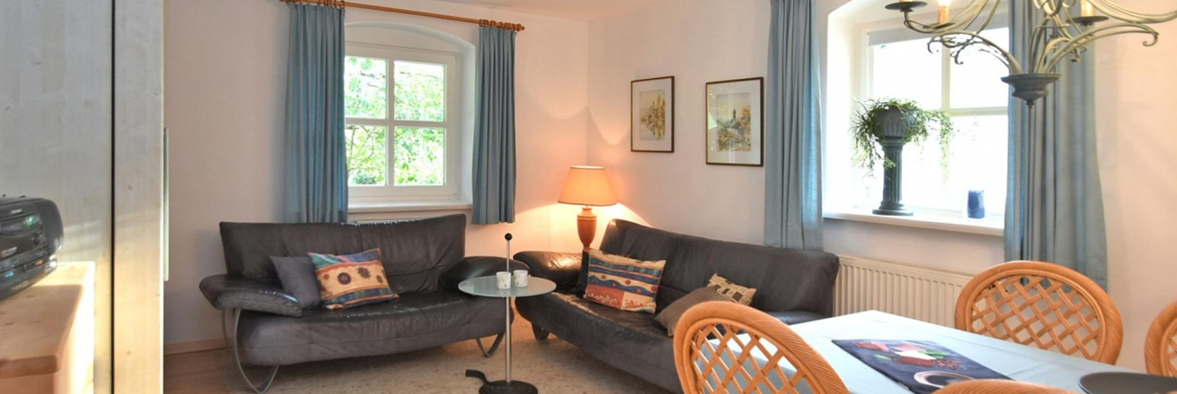 Tranquil Garden Apartment, Regen — photo 1