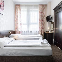 Hotel I Restauracja Nad Jeziorem, Члухув — фото 3