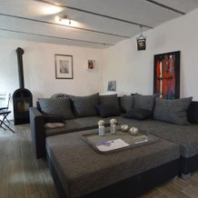 Romantic Ground-Floor Apartment For 2 People, Иммерат — фото 3